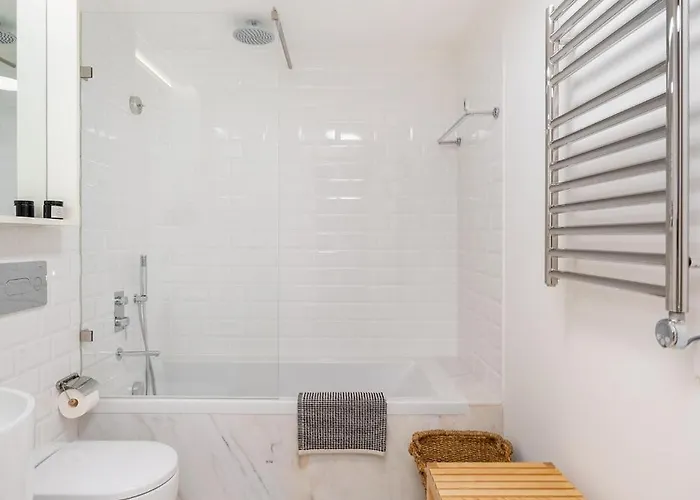 Whome Top-floor In Prime Location Apartmán